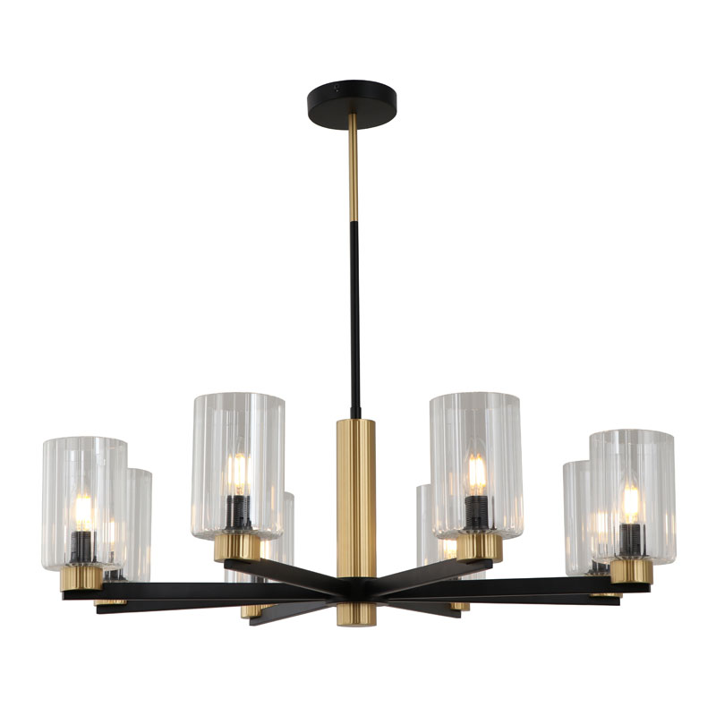 Vaikuttaako kattokruunun asentaminen liian korkealle tai liian matalalle valaistustehoon?